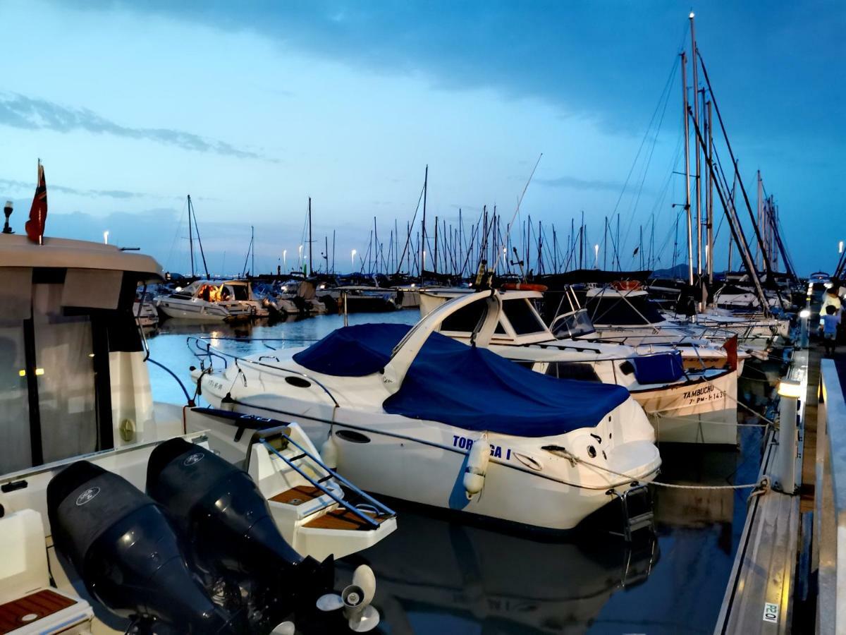 Apartament Bella Vista Los Nietos Εξωτερικό φωτογραφία